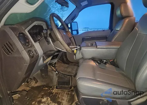 2015 Ford F350 Super Duty z USA, uszkodzony, nr VIN 1FTBF3B62FEC83765